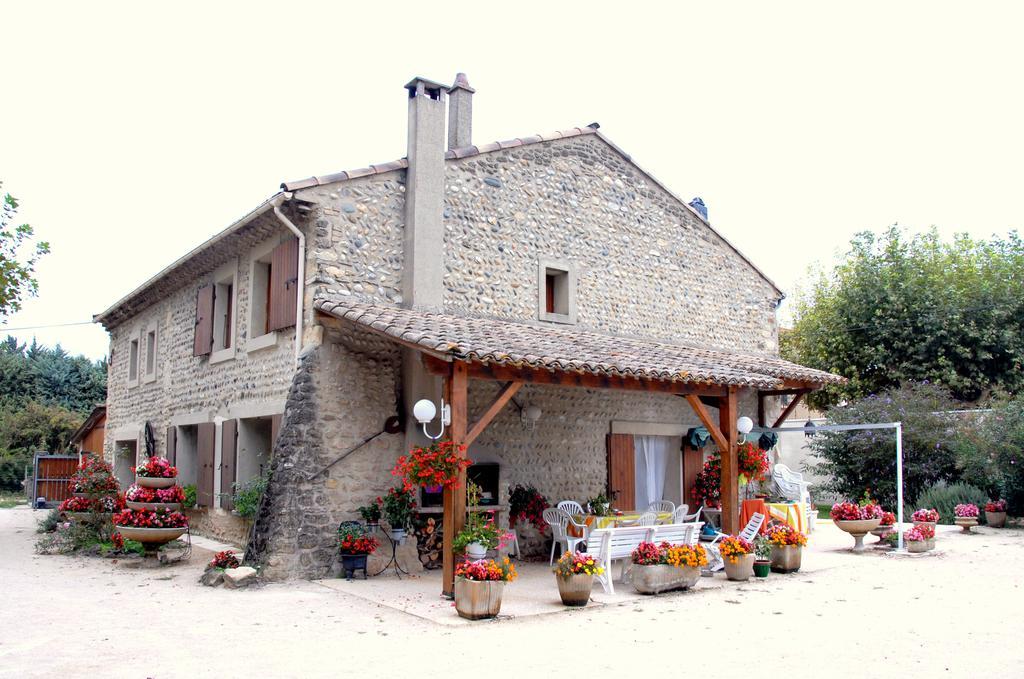 Bed and Breakfast Les Galets D'Evelyne Étoile-sur-Rhône Exterior foto